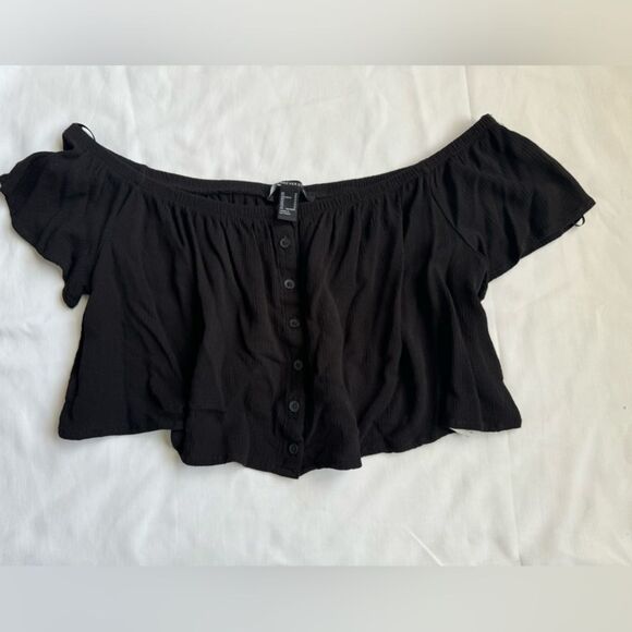 Forever 21 Black Off-the-Shoulder Button-Front Crop Top – Size M - Picture 1 of 3